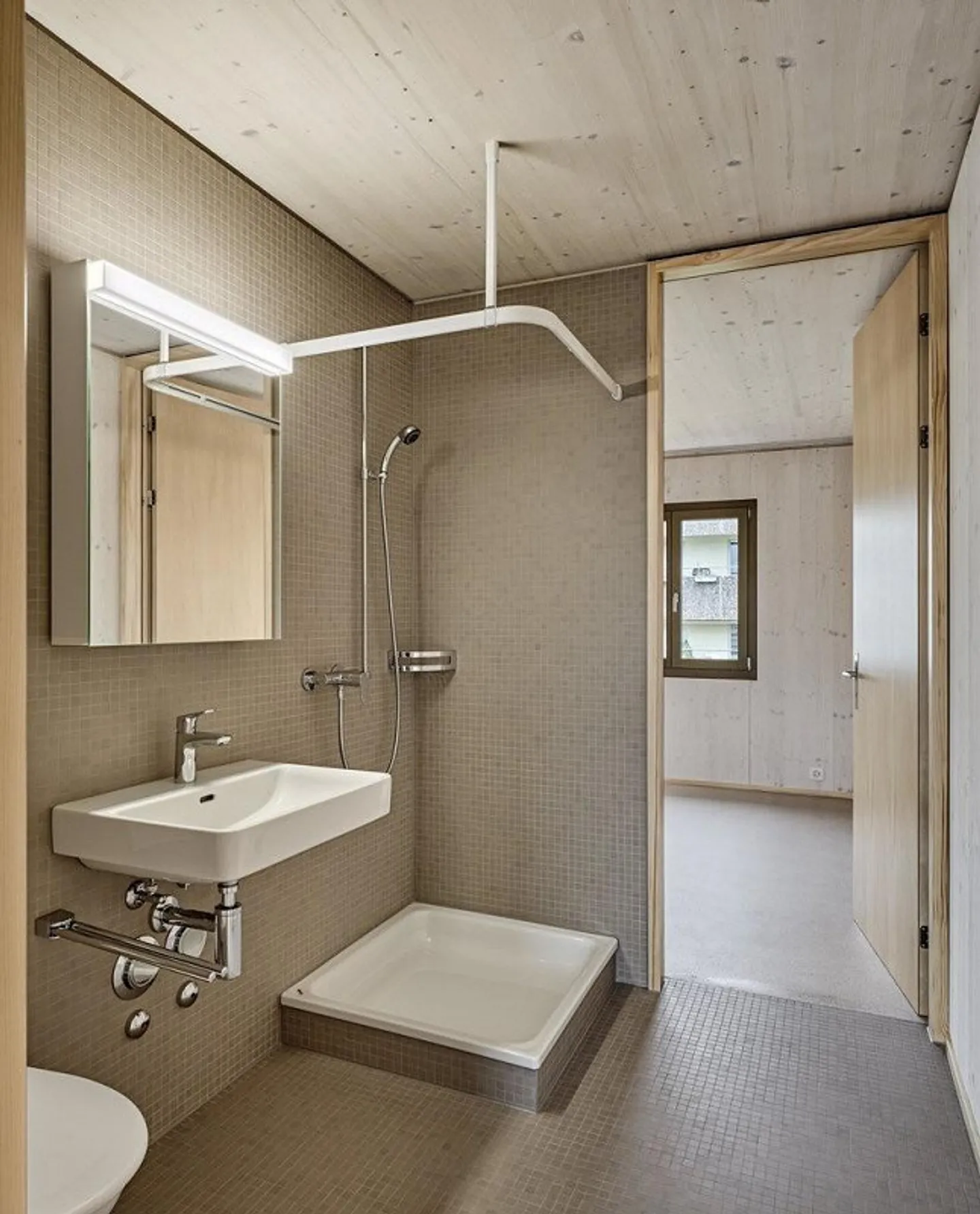 RENT WITHOUT DEPOSIT - Your new home in Oberhasli - Photo 4 of 6