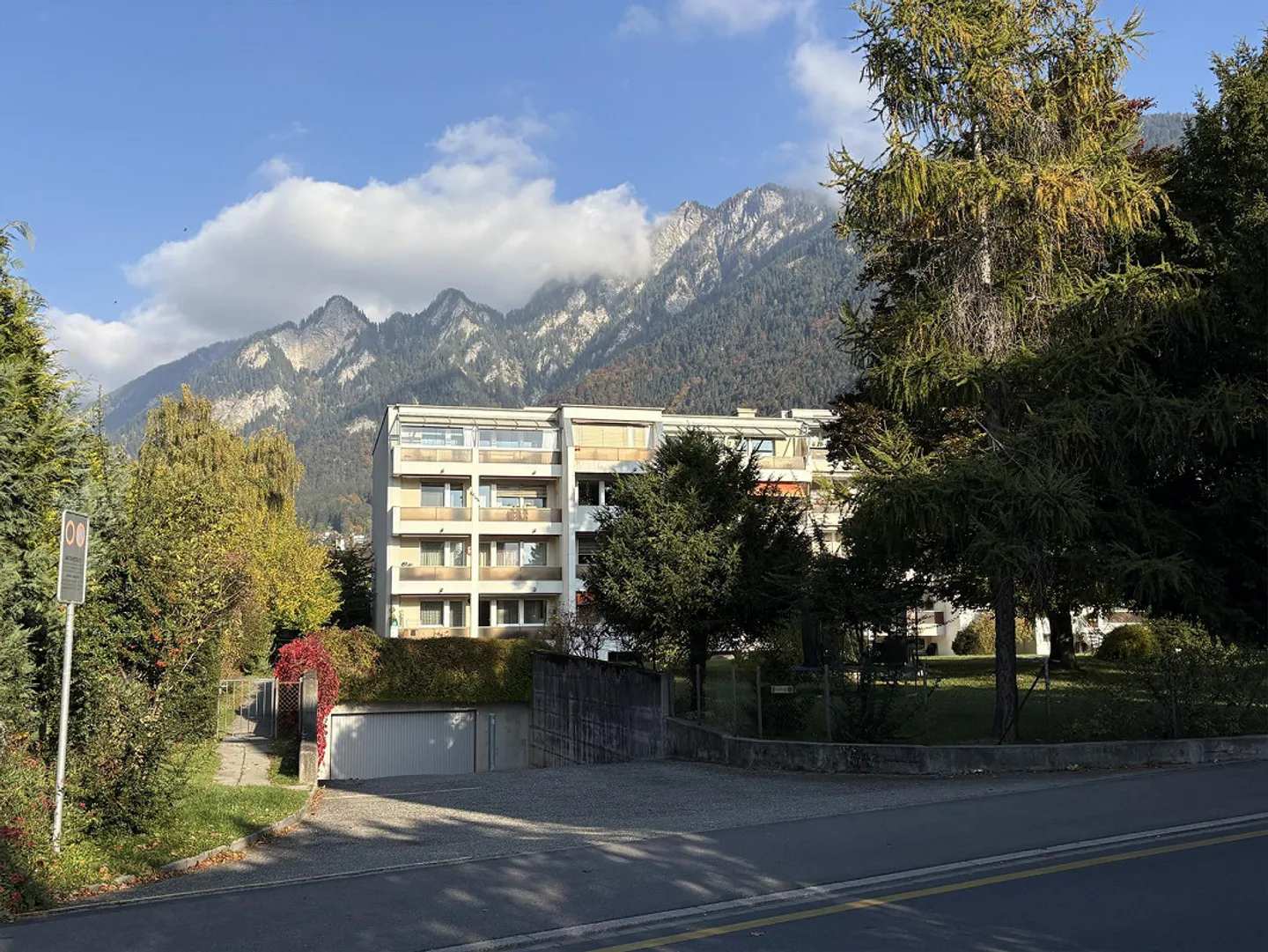 Appartement 4 pièces ensoleillé et calme, situé au centre près de la gare - Photo 1 sur 19