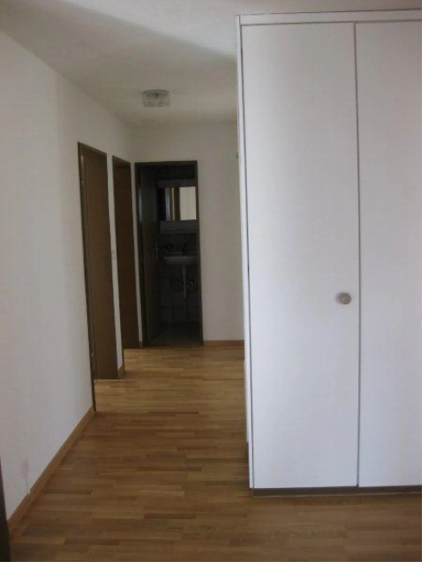 Appartement cherche famille - Photo 2 sur 13