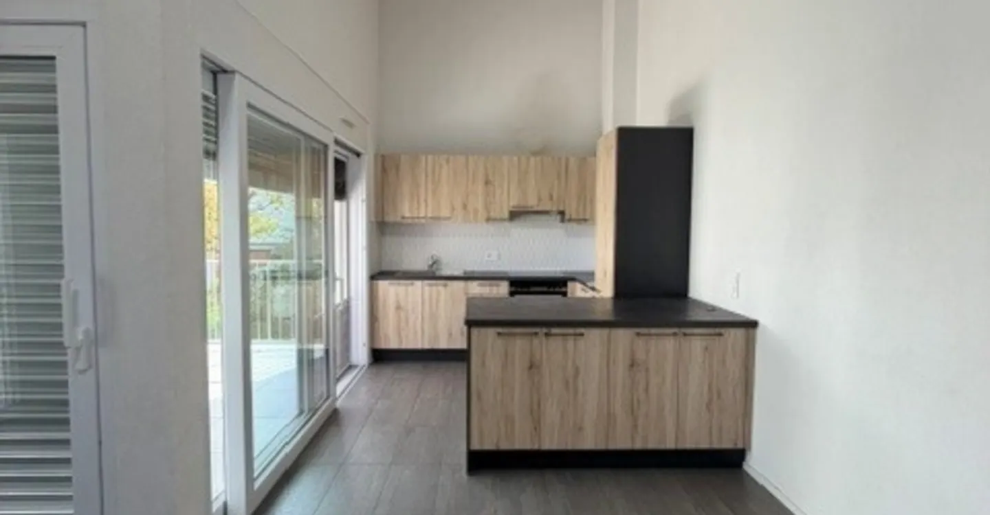 Magnificent 3.5-room apartment in Mathod - Photo 2 of 10
