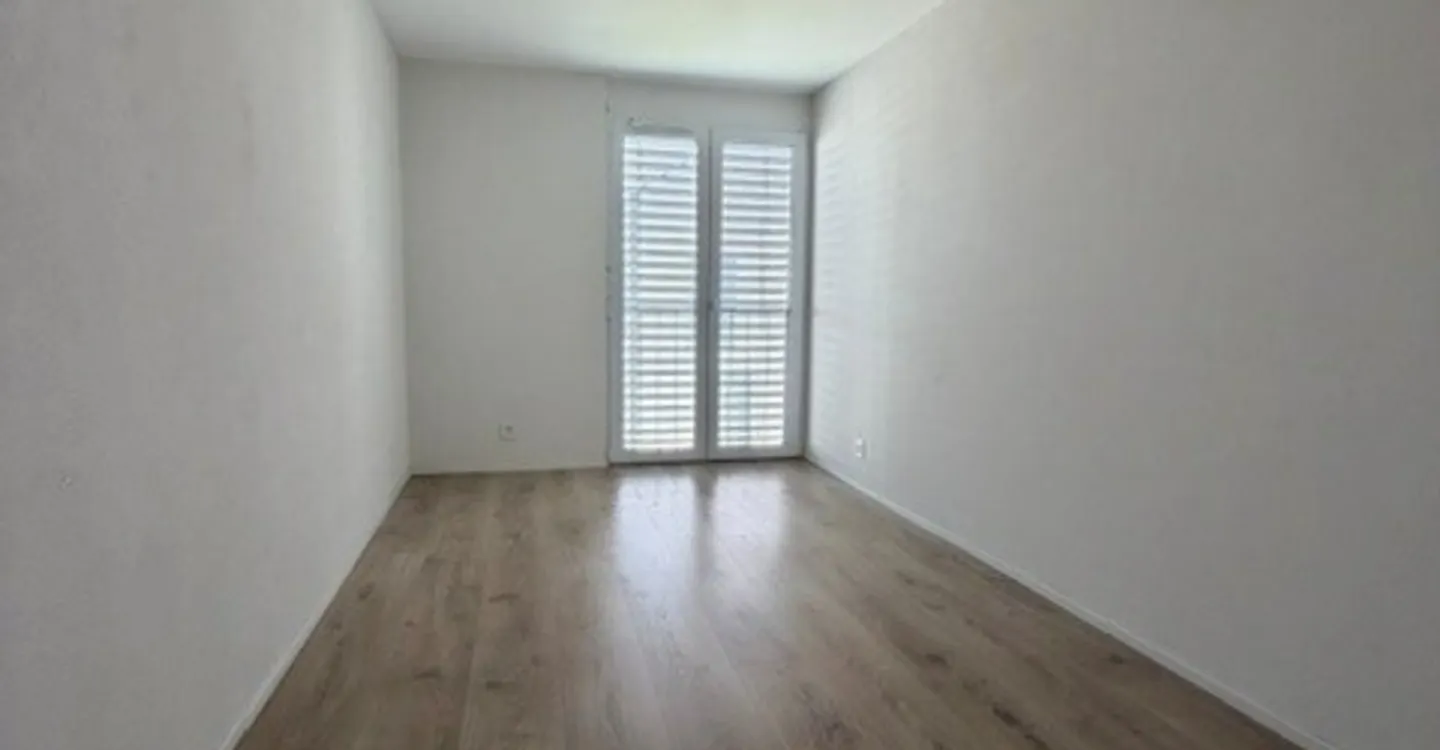 Magnificent 3.5-room apartment in Mathod - Photo 7 of 10