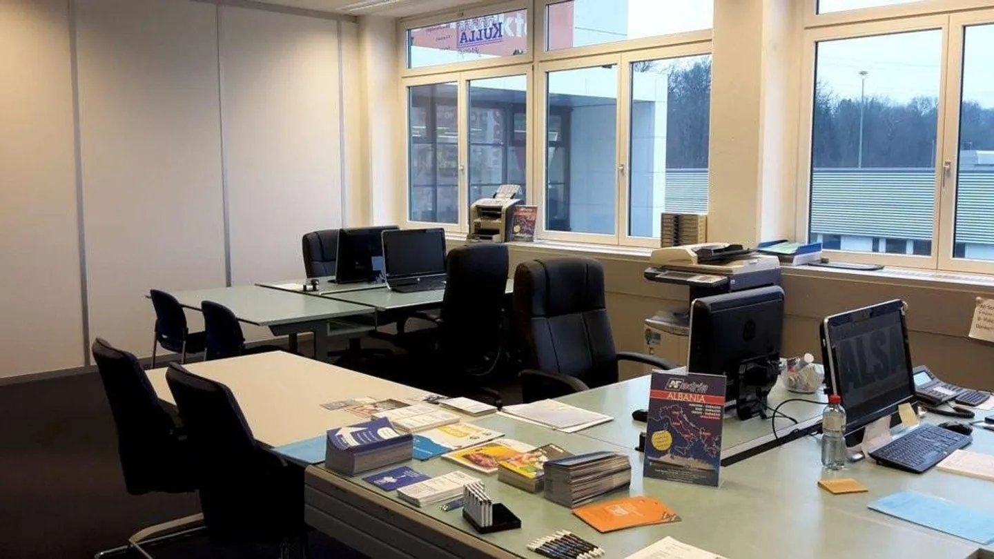 GREENHOUSE - Office spaces with individual expansion standards - Photo 3 of 11