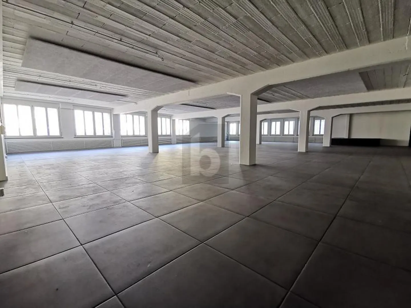 CENTRAL LOCATION, MANY USAGE POSSIBILITIES - Photo 1 of 6