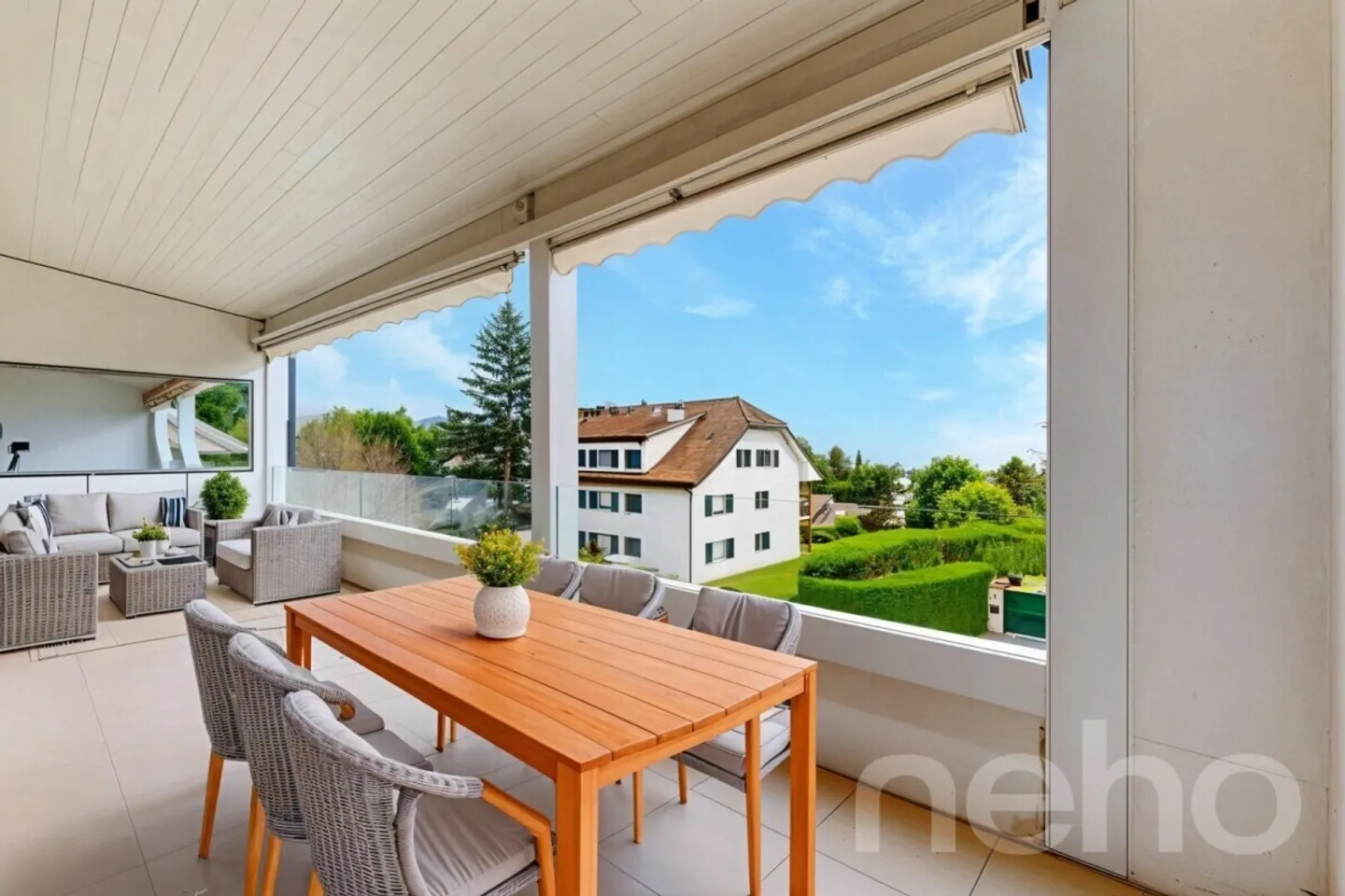 Appartamento di lusso con vista sul lago al Domaine Eden Golf - Foto 5 di 13