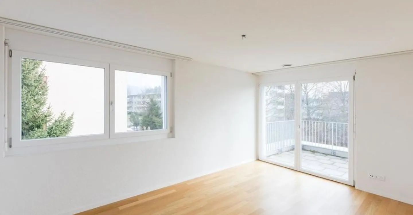 Appartement en attique ensoleillé à louer - Photo 2 sur 6