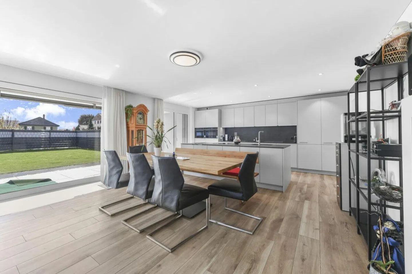 Modern living happiness with charm - Your new home in the green from Bü... - Photo 17 of 30