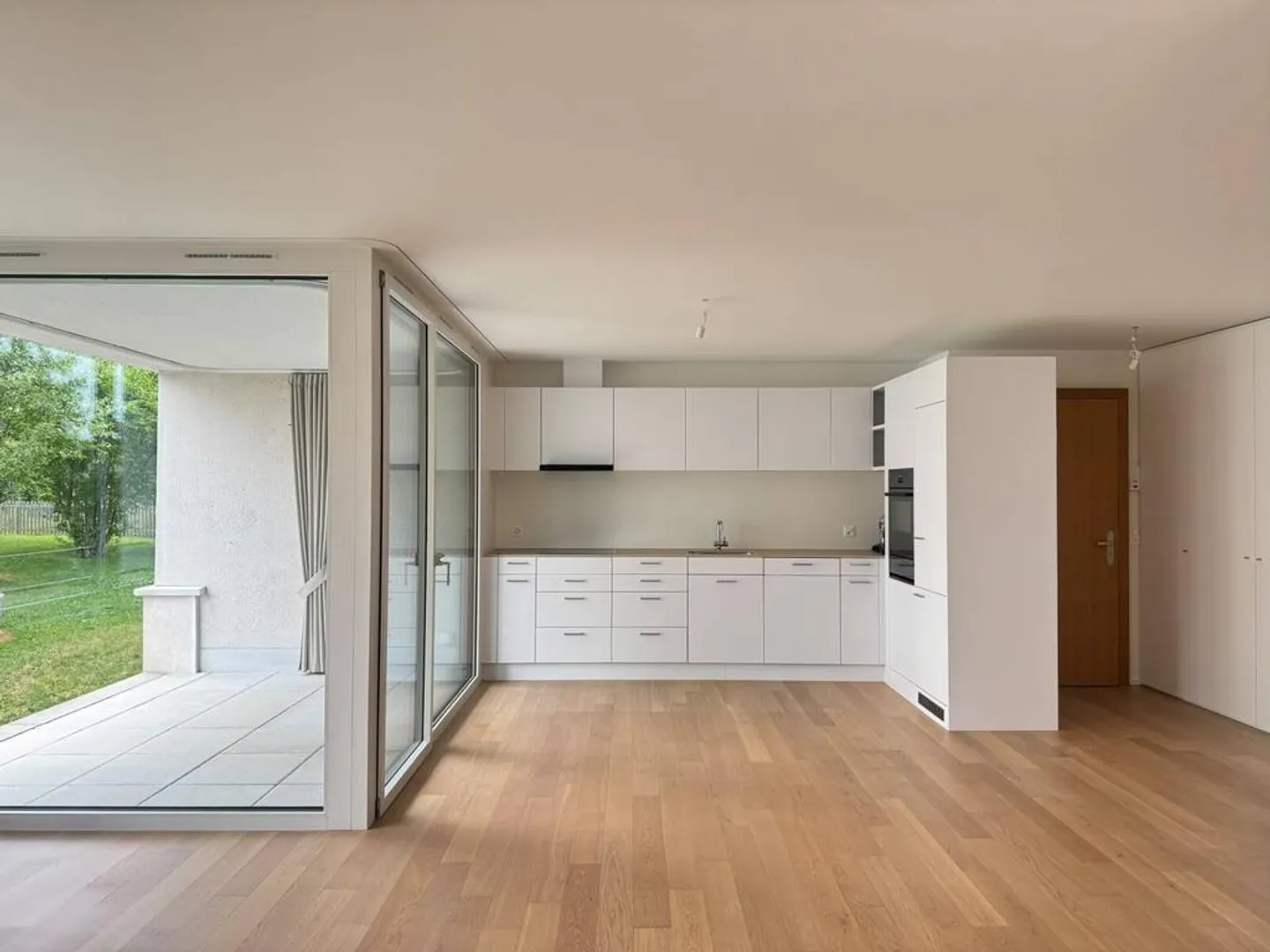 Appartamento attraente con loggia - Foto 2 di 6