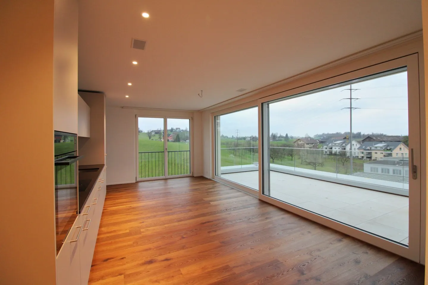 2 1/2-Room Penthouse Apartment | New Construction | Two Terraces | Ownership Standard - Photo 3 of 10