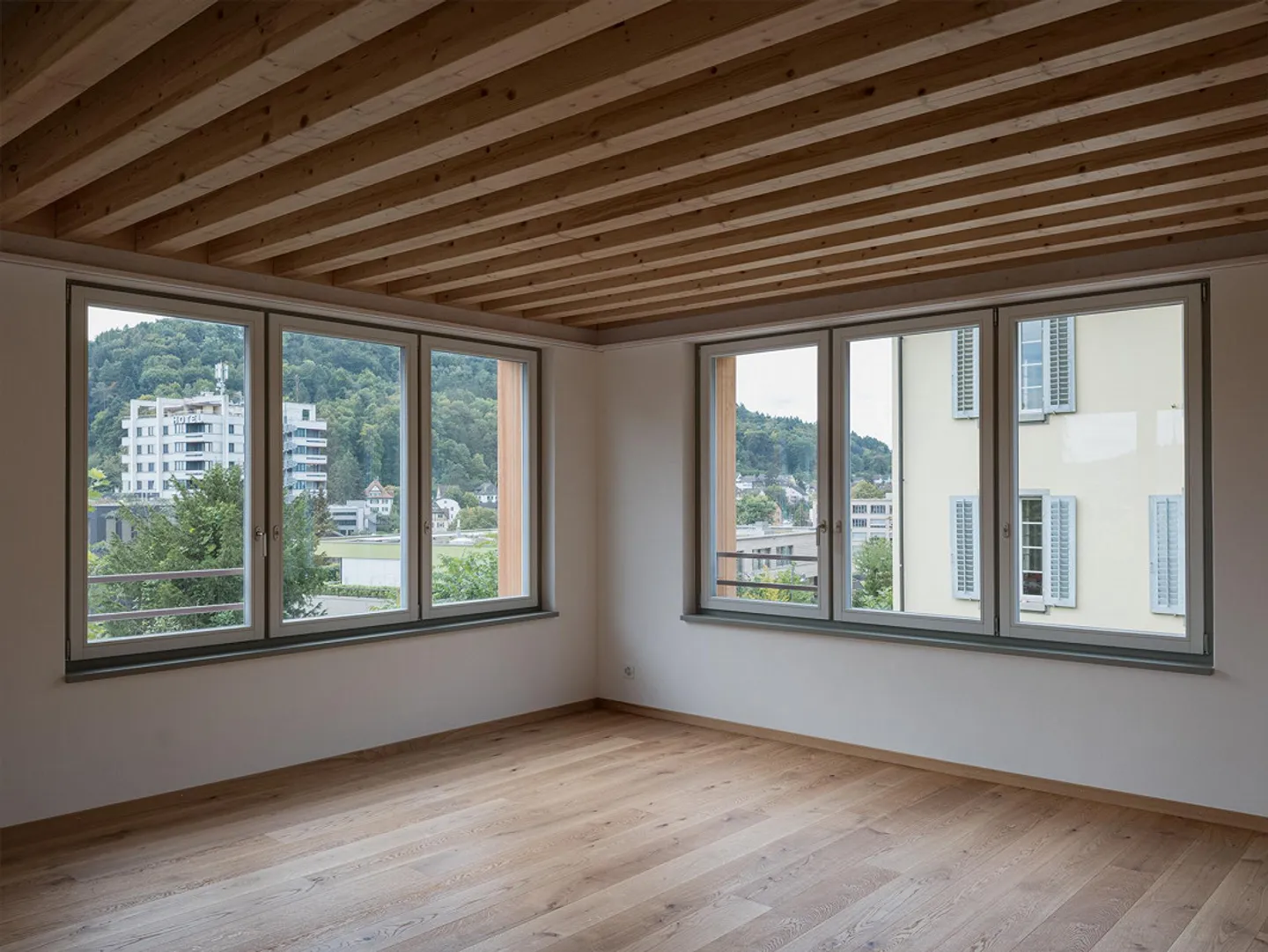 Unico in una posizione privilegiata, vista panoramica, clima ottimale - Foto 11 di 16