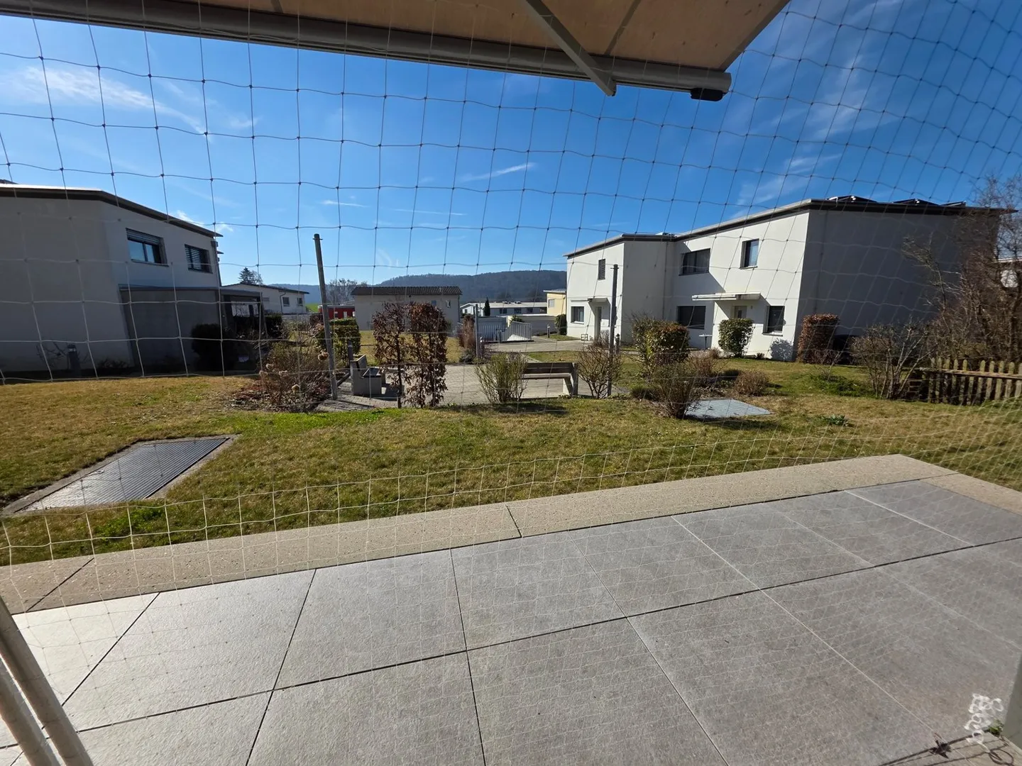 Magnifique appartement de 4.5 pièces dans une région viticole et proche de la ville - Photo 8 sur 9