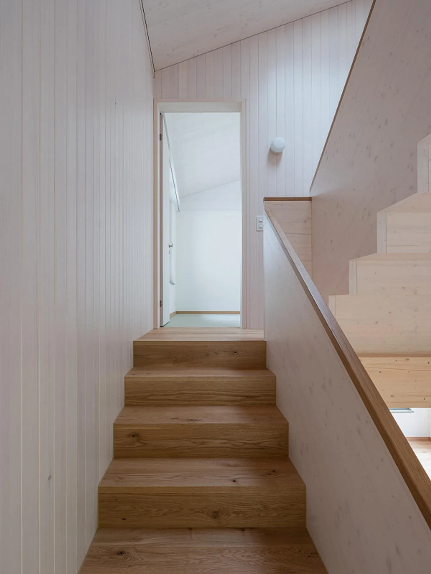 Unico in una posizione privilegiata, vista panoramica, clima ottimale - Foto 13 di 16