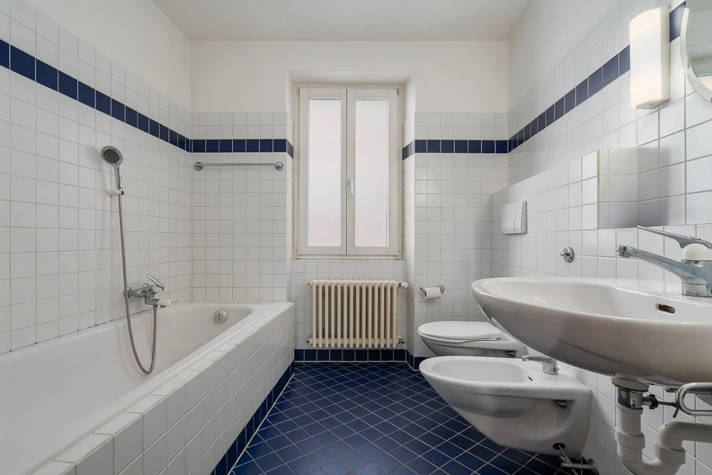Casa bifamiliare nel nucleo di Arogno con possibilità di residenza secondaria - Foto 9 di 20