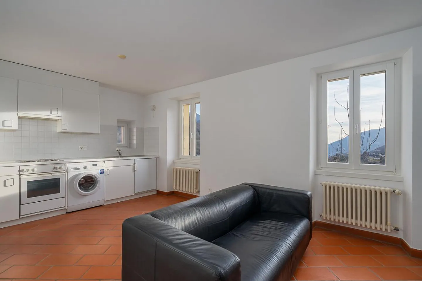 Casa bifamiliare nel nucleo di Arogno con possibilità di residenza secondaria - Foto 11 di 20