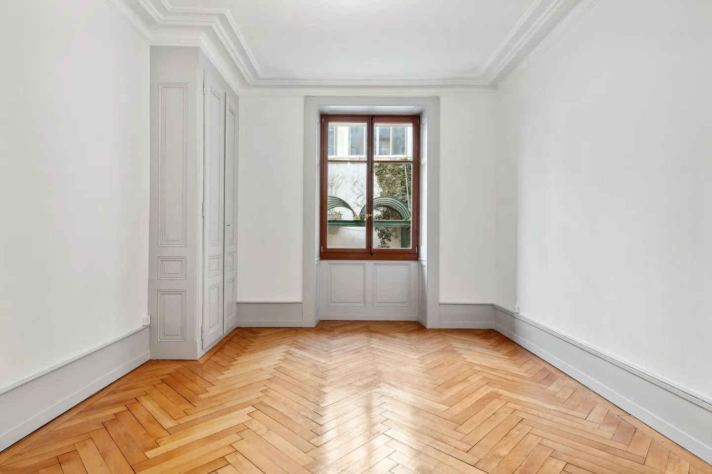 Rarement à vendre - Magnifique appartement à deux pas du lac - Photo 8 sur 13