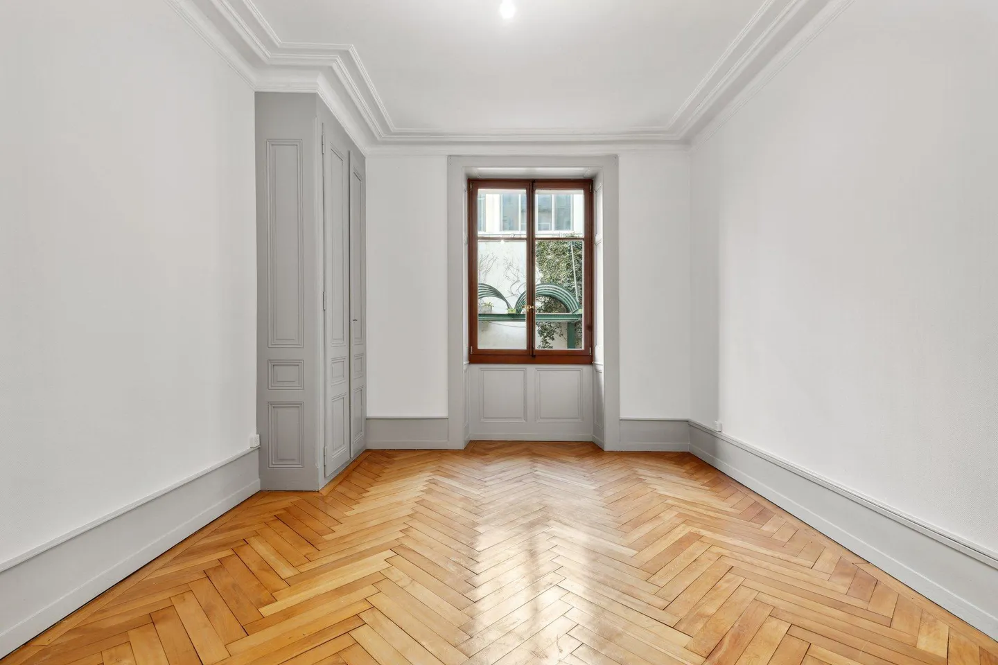 Rarement à vendre - Magnifique appartement à deux pas du lac - Photo 7 sur 13