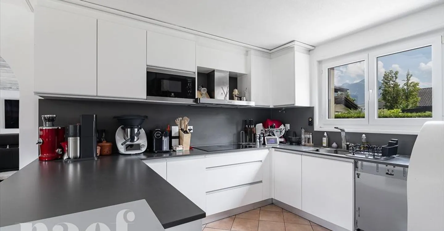 Casa indipendente di 6,5 locali a due passi dal lago in vendita a Bouveret - Foto 8 di 12