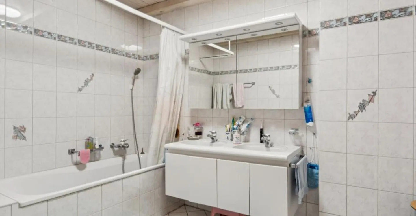 Wunderschönes Duplex mit 6,5 Zimmern im Dachgeschoss - Die Eleganz der Volumen - Foto 12 von 12
