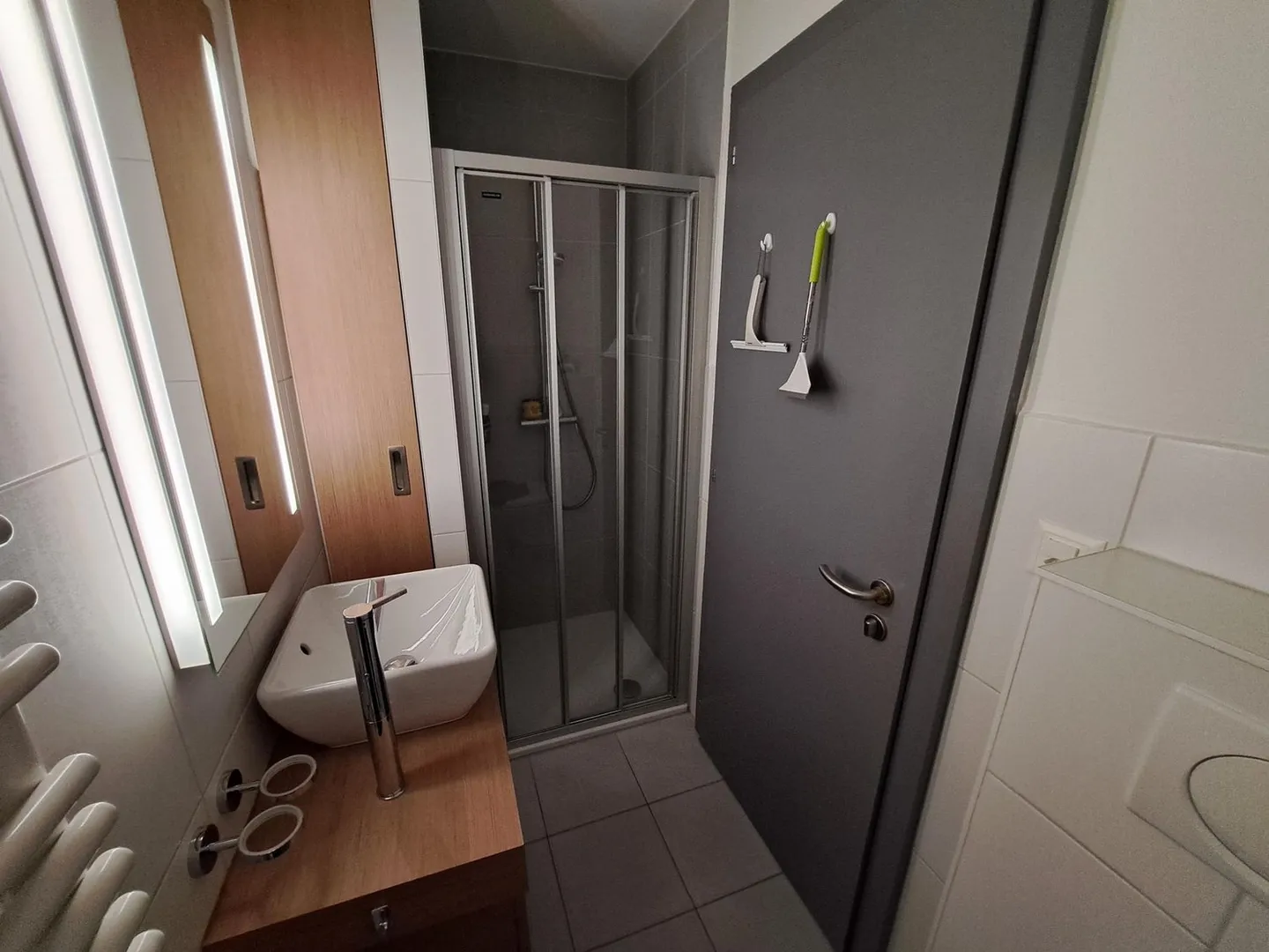 Zu vermieten wunderschönes 4.5-Zimmer-Wohnung in Savièse in einem untypischen Haus - Photo 8 of 9