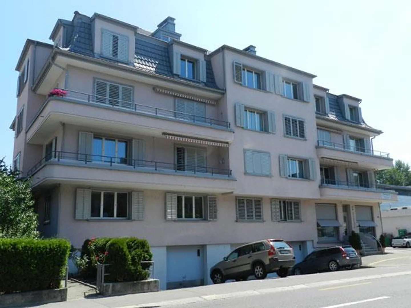 Grenier dans le meilleur emplacement à Küsnacht ZH - Photo 1 sur 3