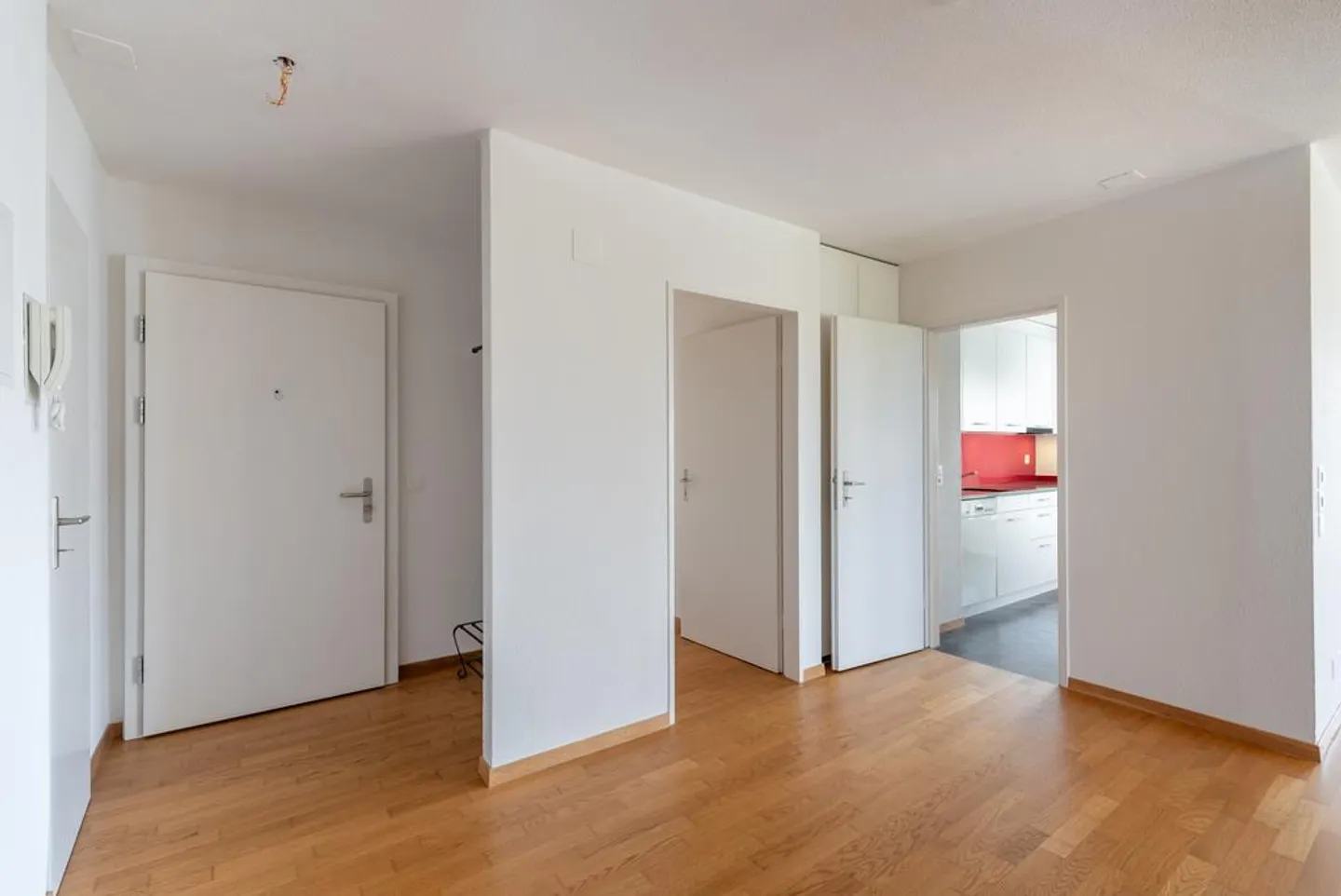 Hoch hinaus - dein neues Zuhause in Köniz! - Foto 7 di 12