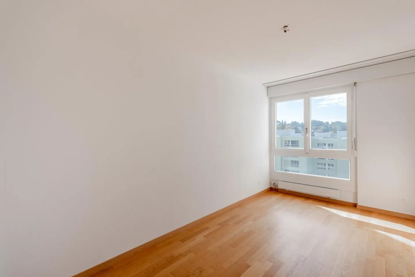 Hoch hinaus - dein neues Zuhause in Köniz! - Foto 11 di 12