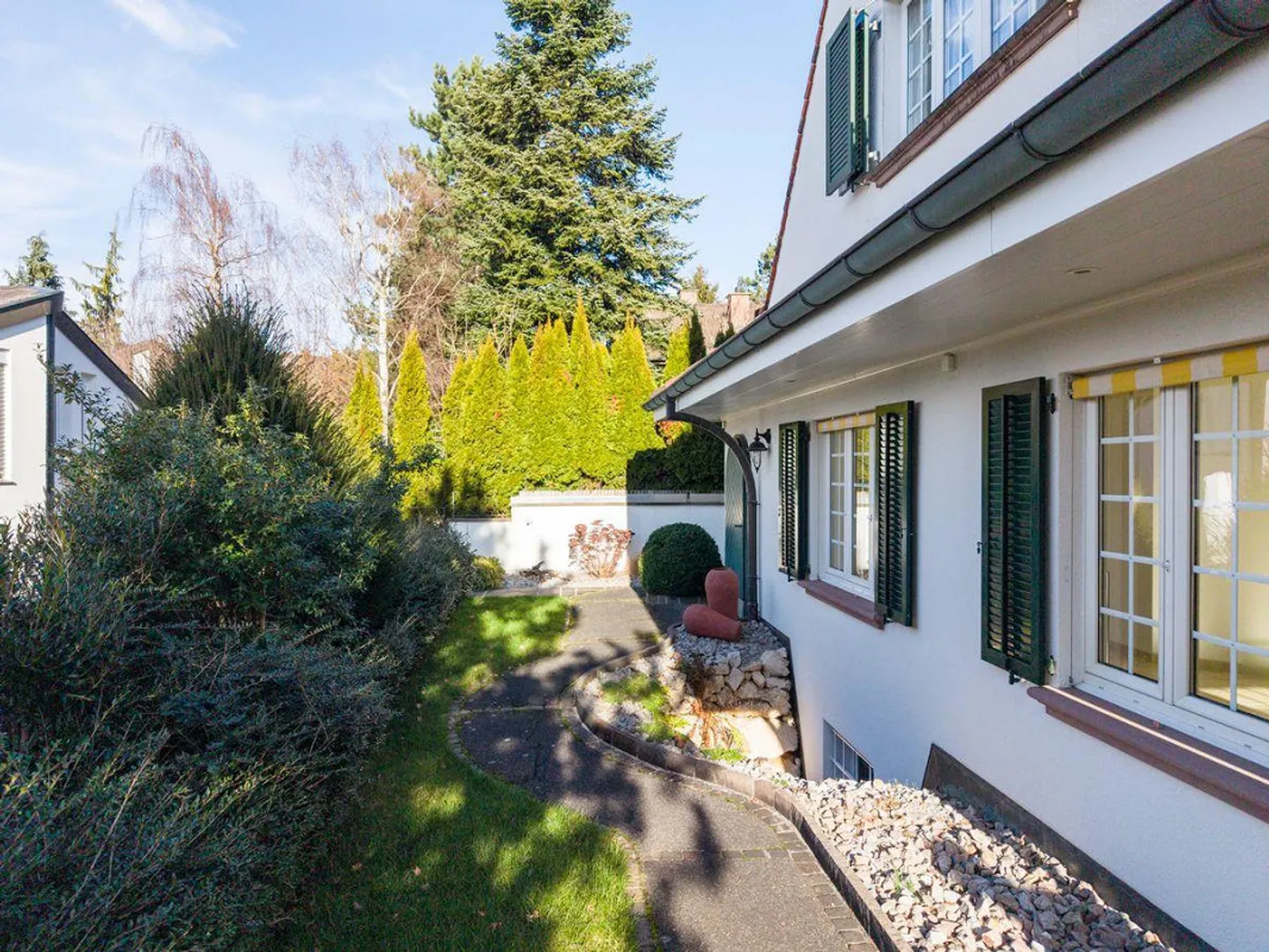 Charming Country House in Basel - Photo 6 of 6