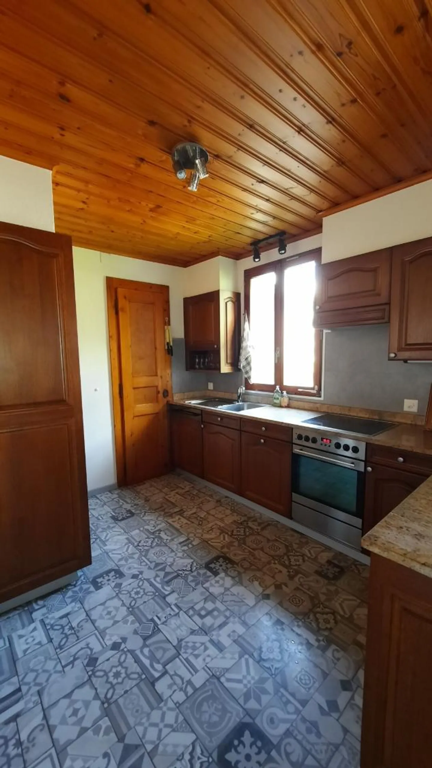 4,5-Zimmer-Haus - Foto 5 von 13