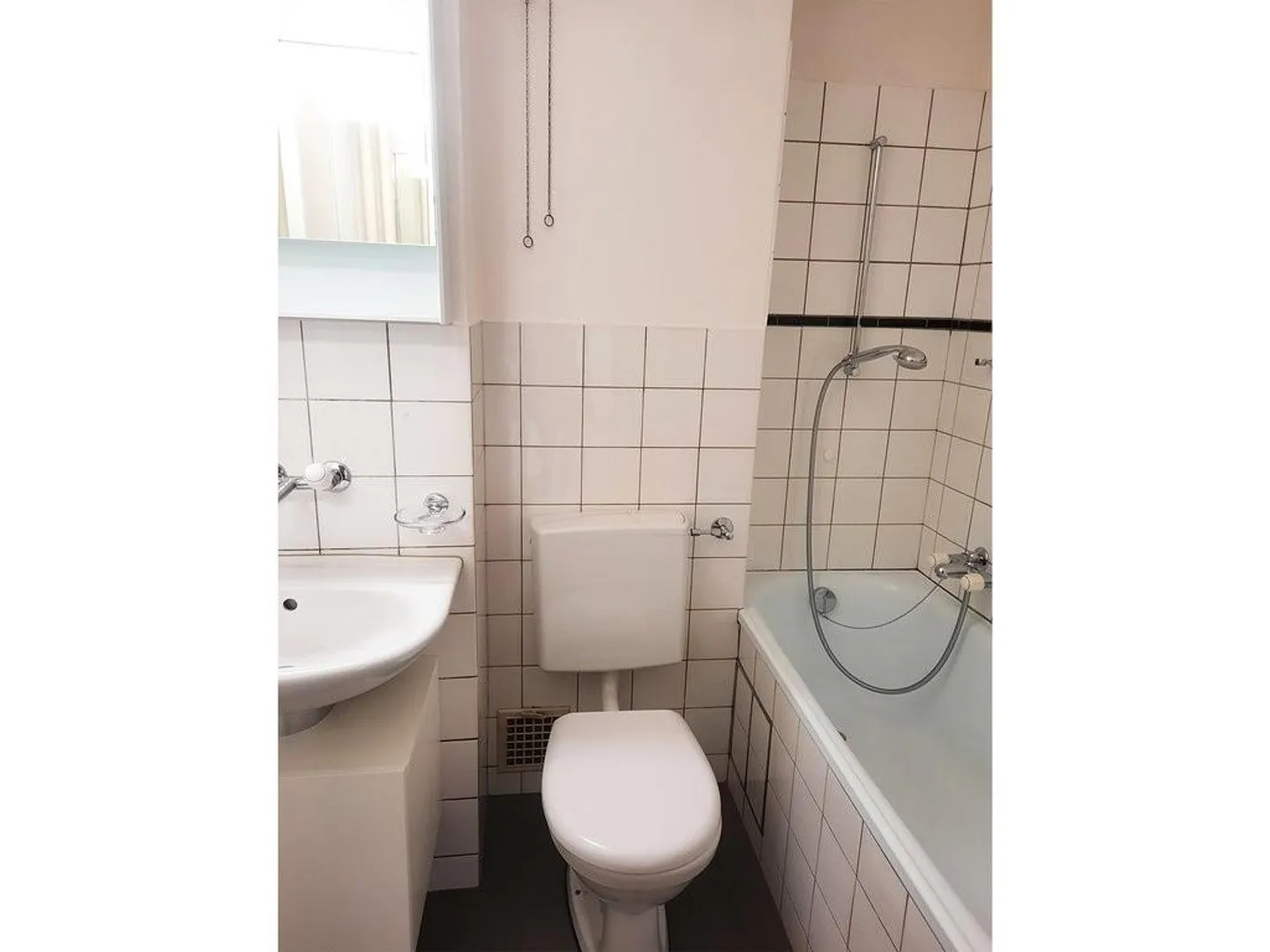 Appartamento tranquillo con balcone nel quartiere Bachletten - Foto 5 di 5