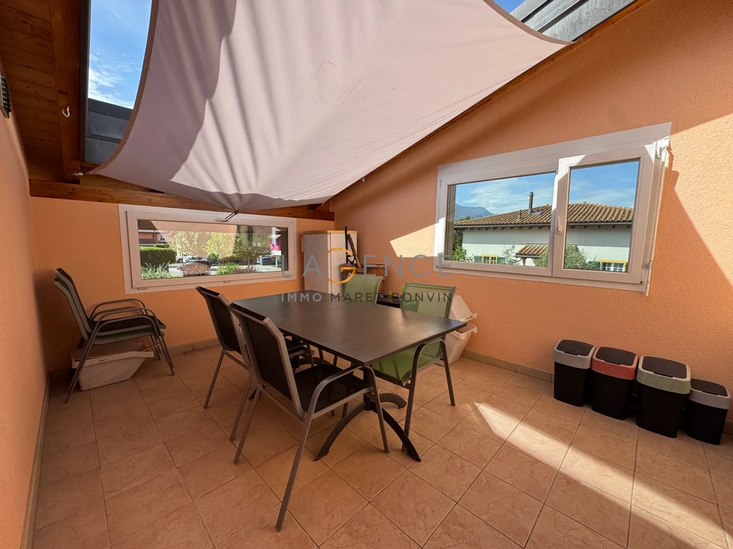 4.5 Room Attic Apartment with Loggia - Photo 9 of 13