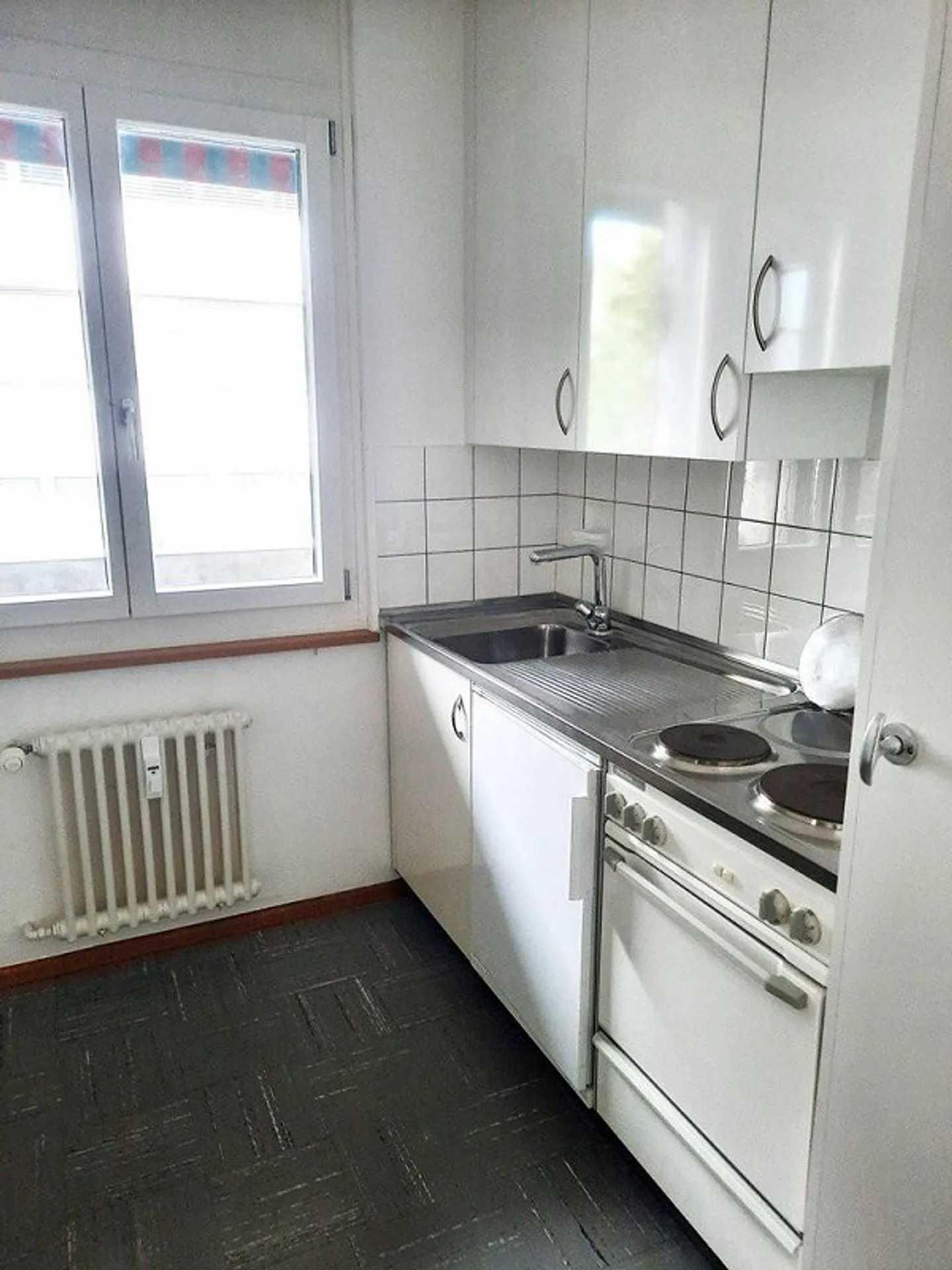 Appartamento tranquillo con balcone nel quartiere Bachletten - Foto 2 di 5