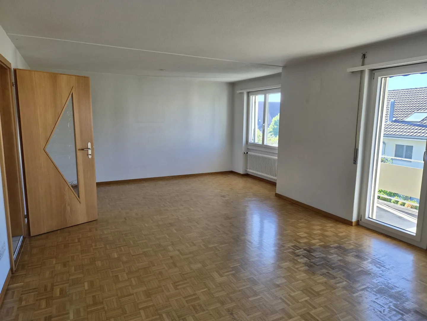 Appartement 3,5 pièces dans une maison bifamiliale à durée limitée - Photo 5 sur 7
