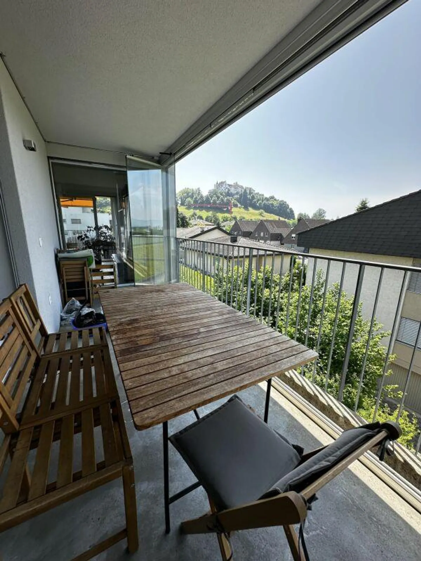 Stylish living meets royal view - Photo 11 of 11