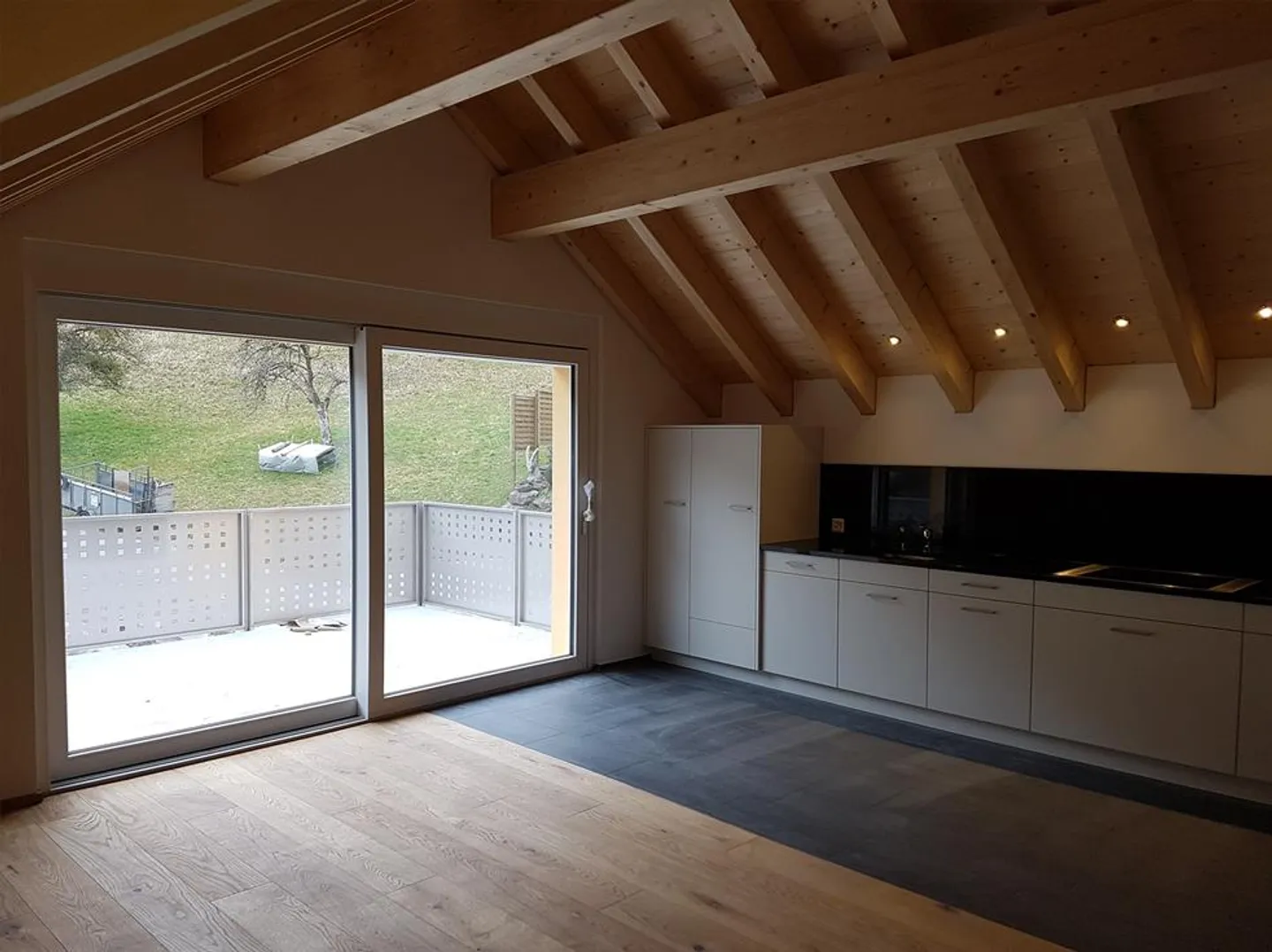Appartamento attico di 3,5 stanze in Schickstrasse - Foto 1 di 5