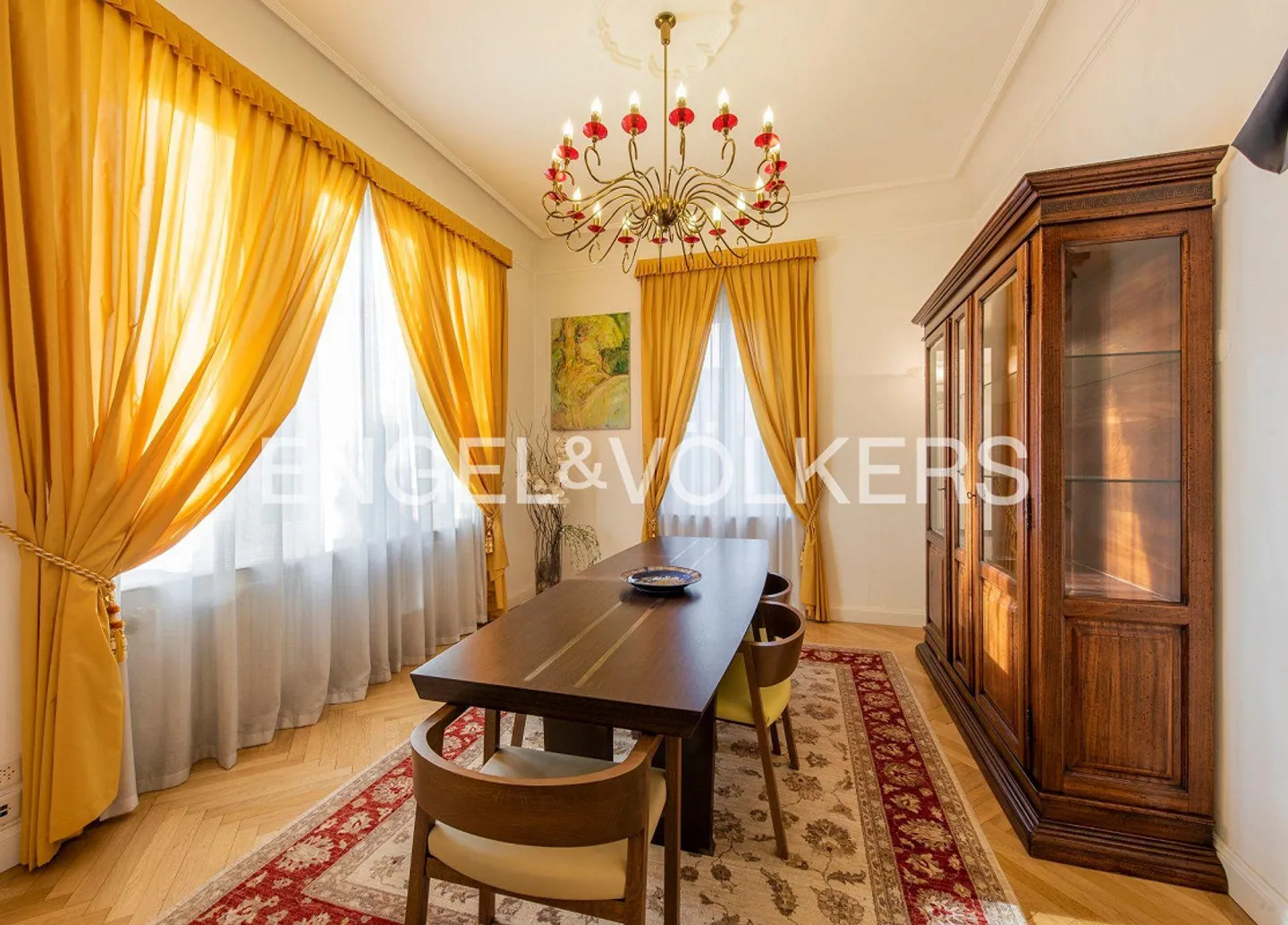 Elegant Liberty-Style Villa - Photo 3 of 7