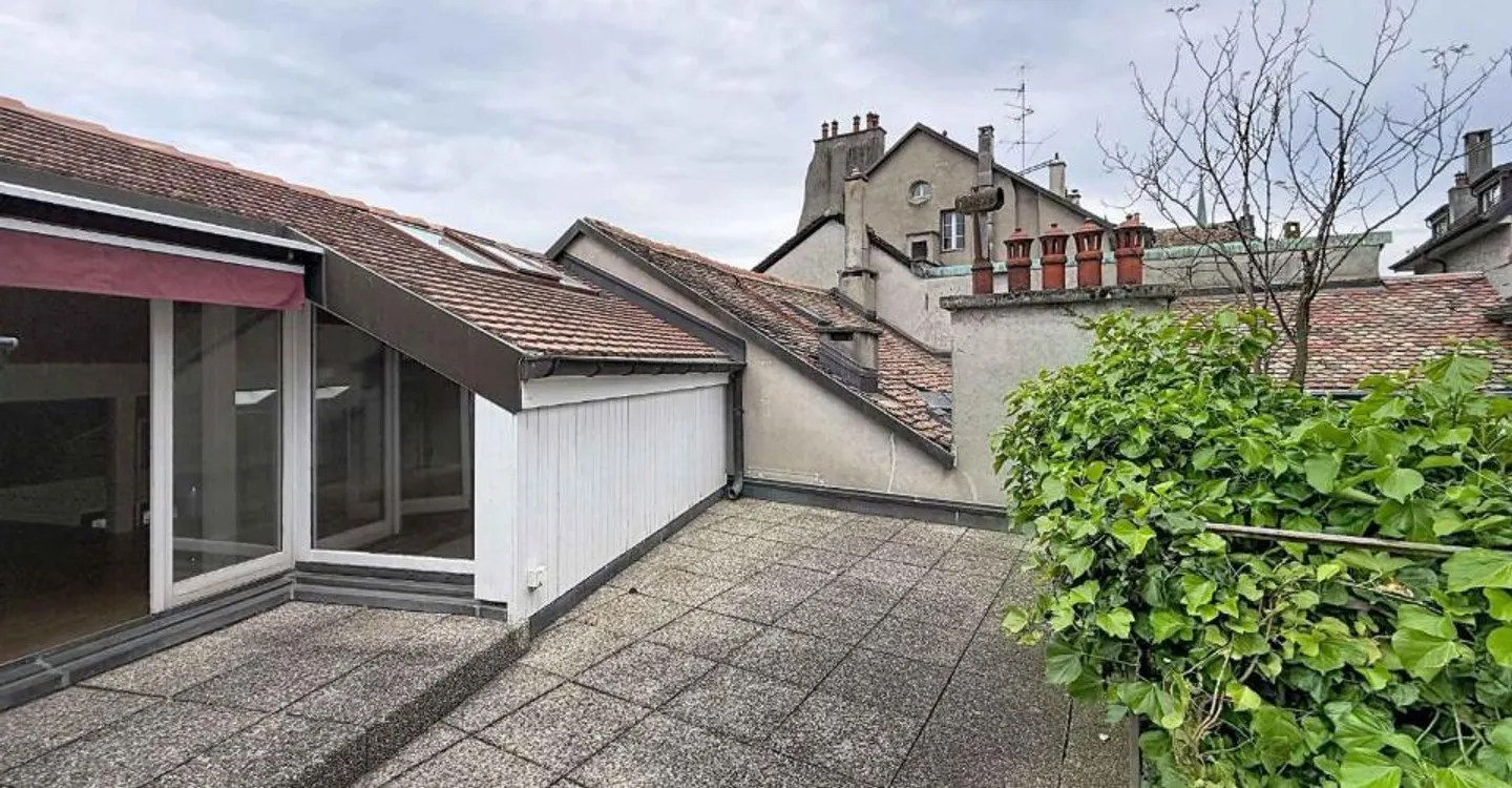 Appartement Triplex Vieille-Ville - Photo 5 sur 12