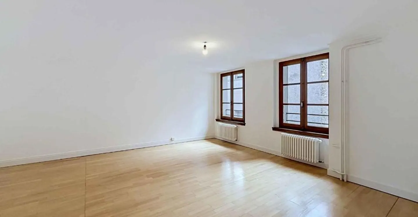Appartement Triplex Vieille-Ville - Photo 6 sur 12