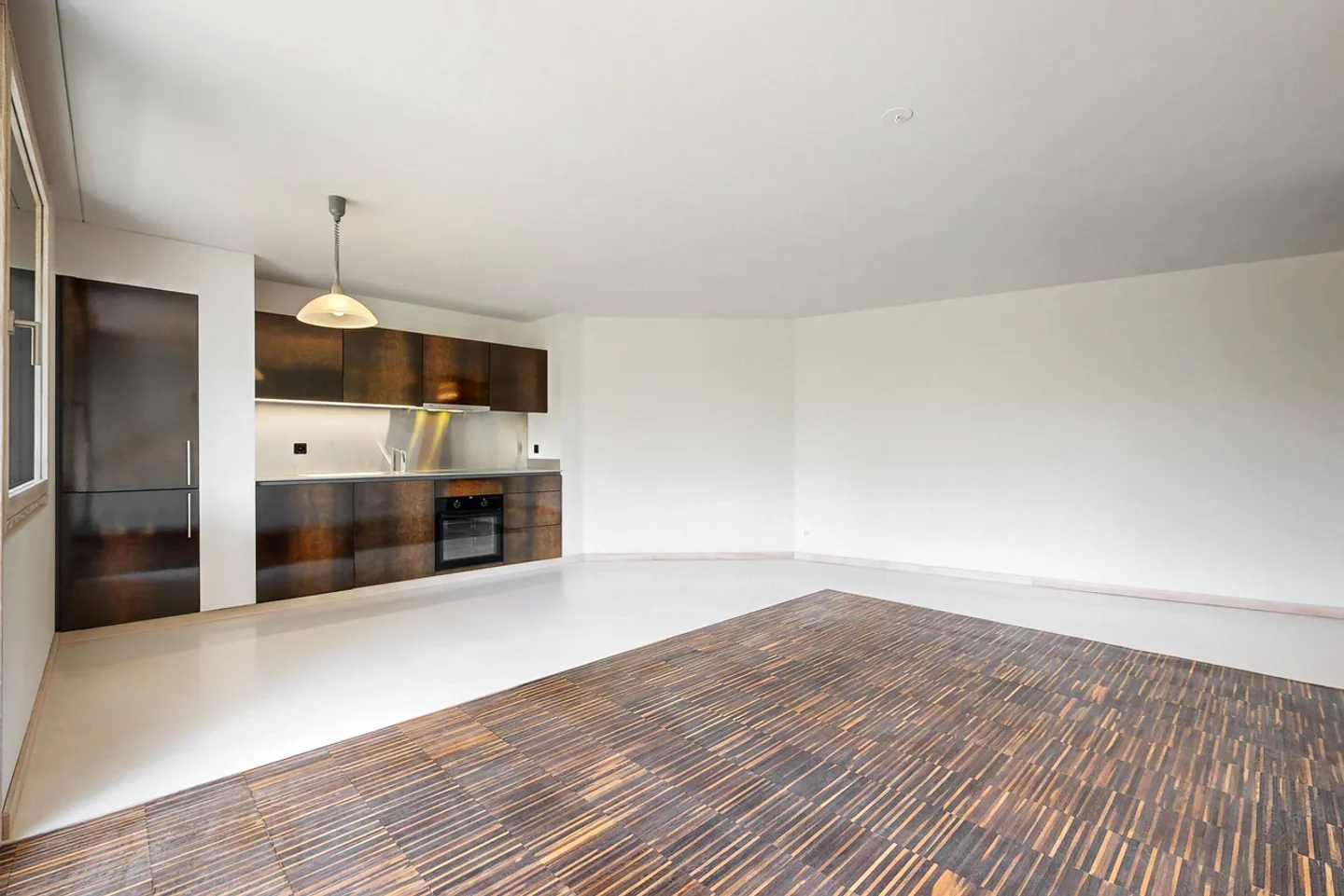 Appartamento moderno e ben posizionato - Foto 2 di 9