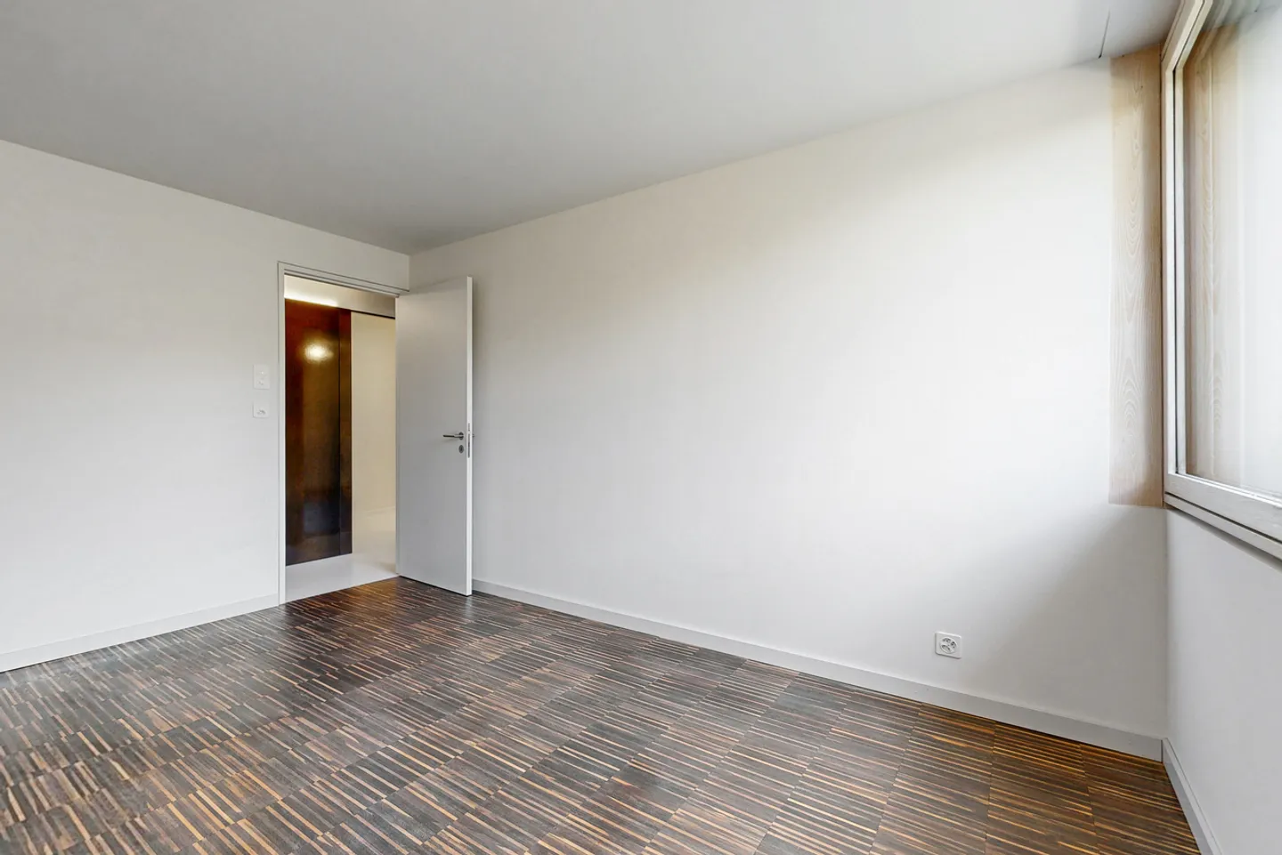 Appartamento moderno e ben posizionato - Foto 5 di 9