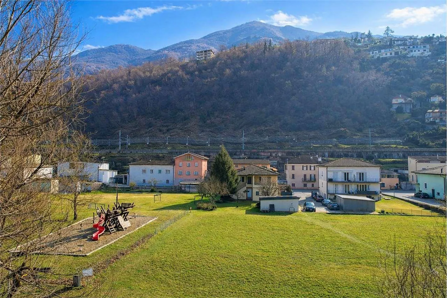 Gambarogno - 4.5 in Doppelhaushälfte mit Seeblick - ideale Investition - Foto 13 von 13