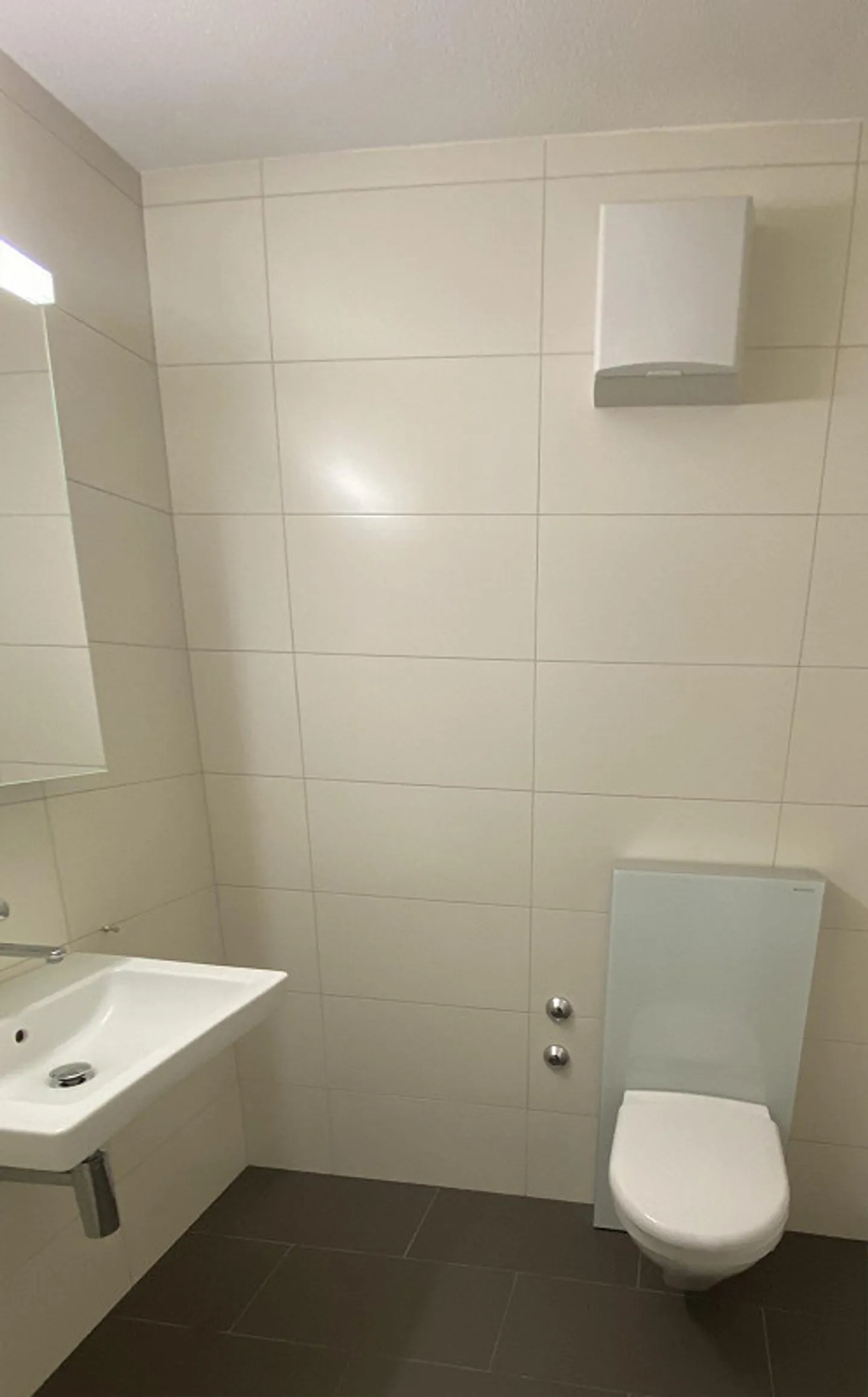 Profitez de la nature et de la proximité de la ville dans votre nouvel appartement ! - Photo 4 sur 7