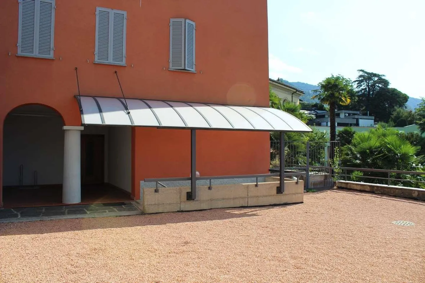 Balerna : appartement rénové avec terrasse près du centre - Photo 10 sur 11