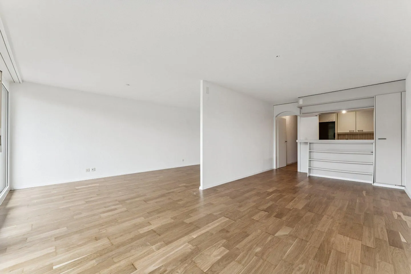 Central Condominium with Panoramic View over Lucerne - Photo 2 of 6