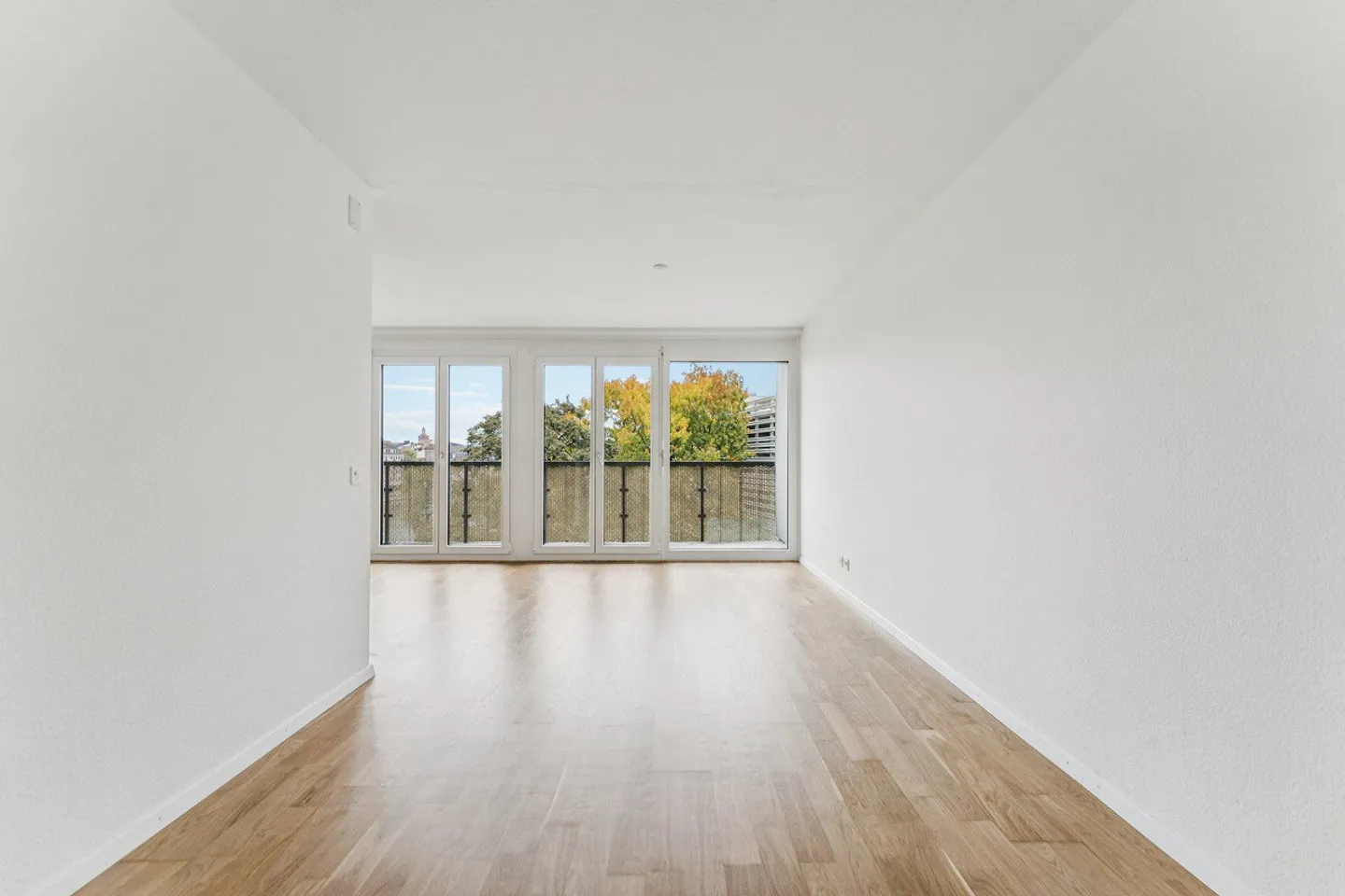 Central Condominium with Panoramic View over Lucerne - Photo 4 of 6