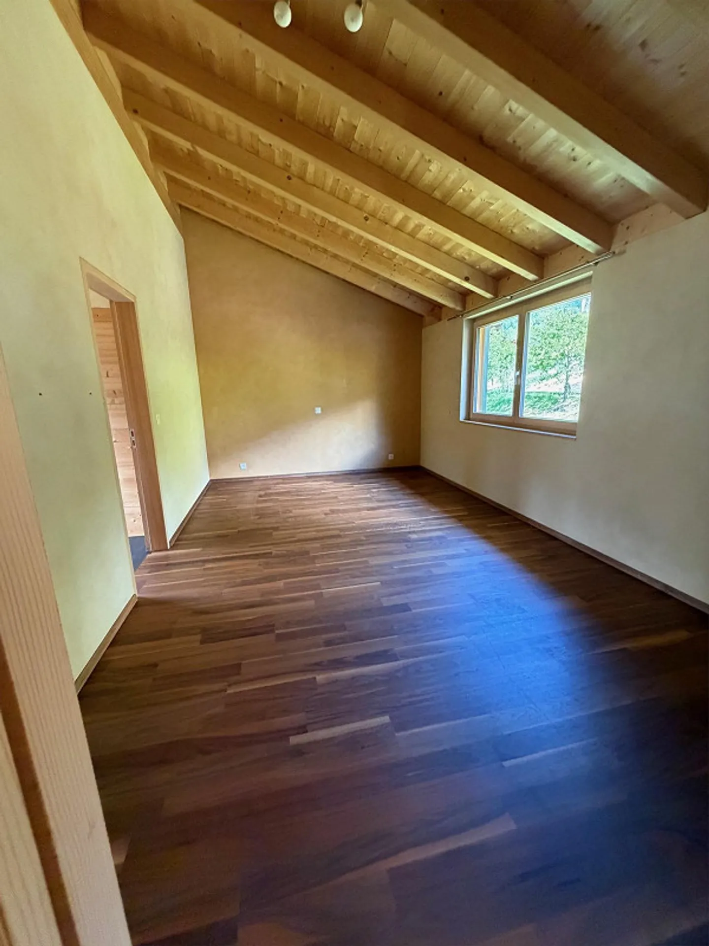 Living oasis with sauna and large garden in Rodels - Photo 12 of 14