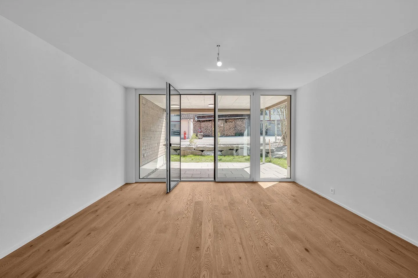 Nuovo edificio con comfort - Foto 13 di 31