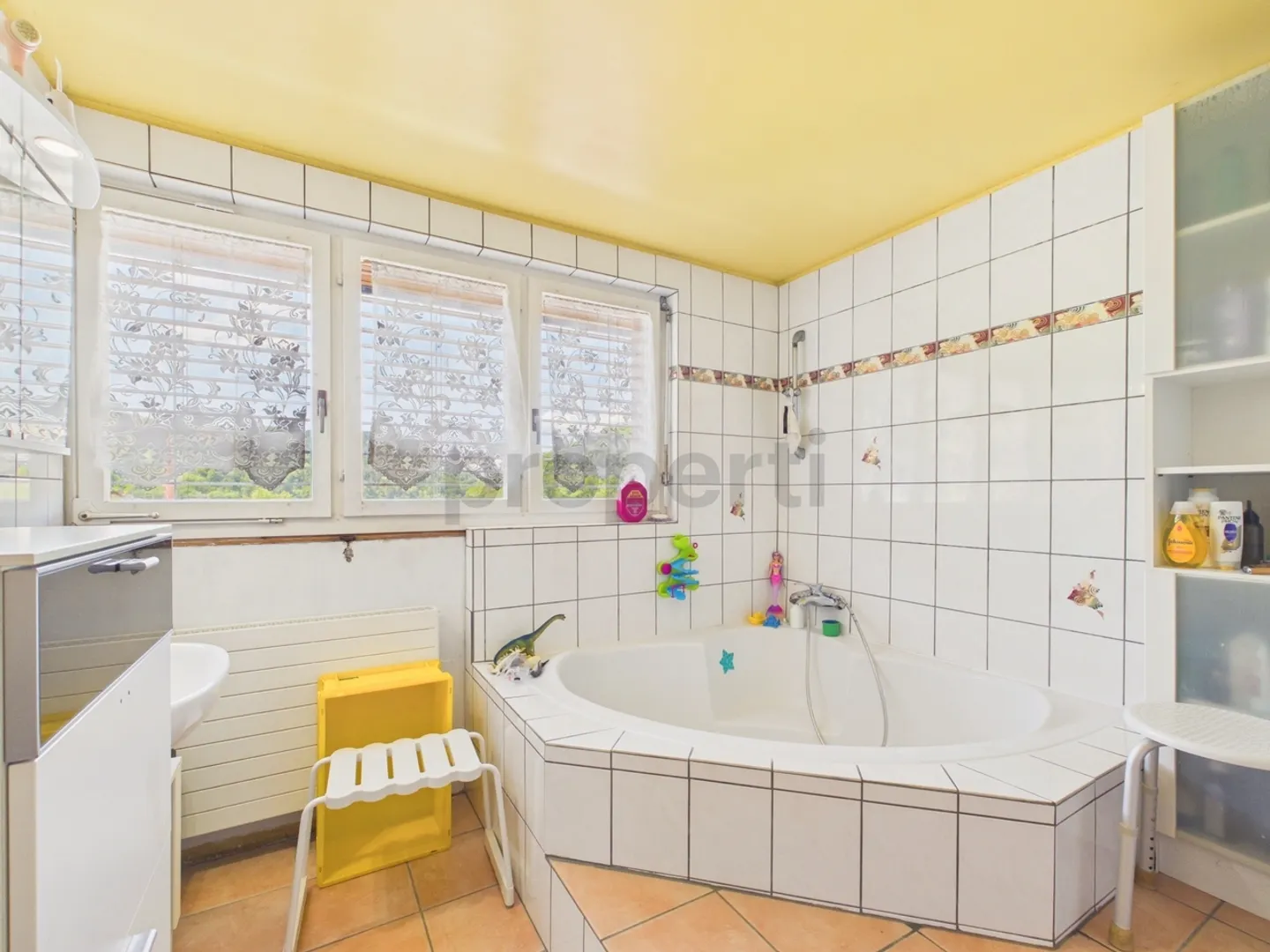 Charmantes Freistehendes Einfamilienhaus - Foto 11 von 13