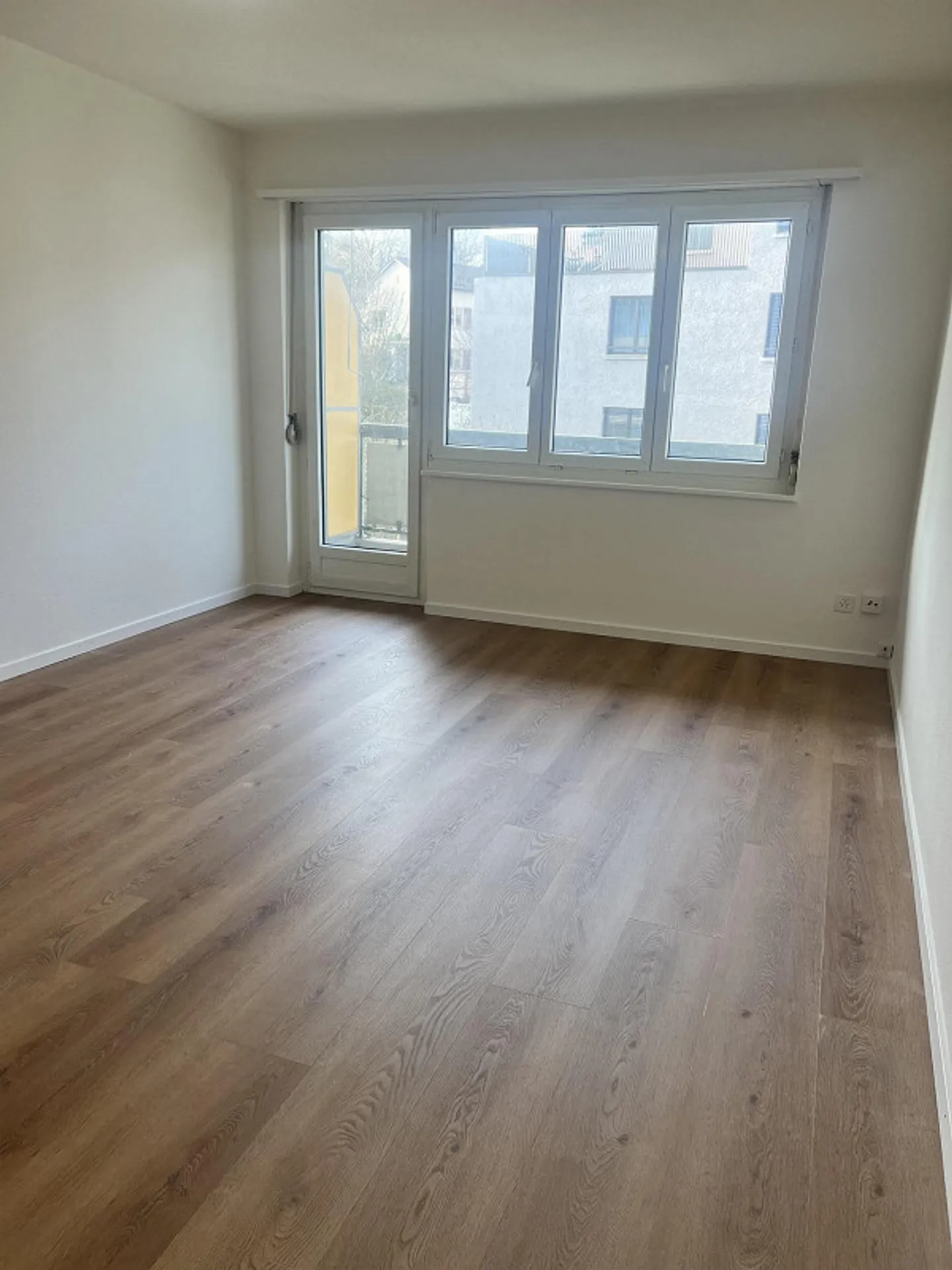 Appartement attrayant dans un quartier résidentiel calme - Photo 3 sur 8