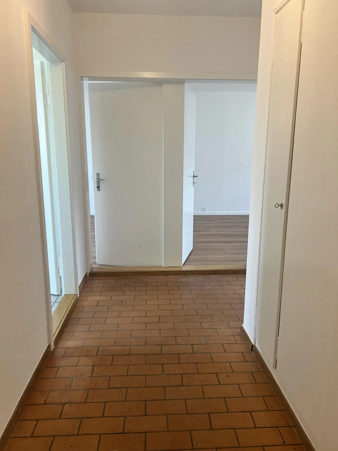 Appartement attrayant dans un quartier résidentiel calme - Photo 5 sur 8