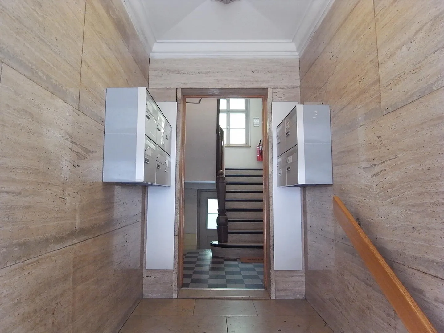 appartement lumineux de 3 pièces à Kleinbasel - Photo 2 sur 9