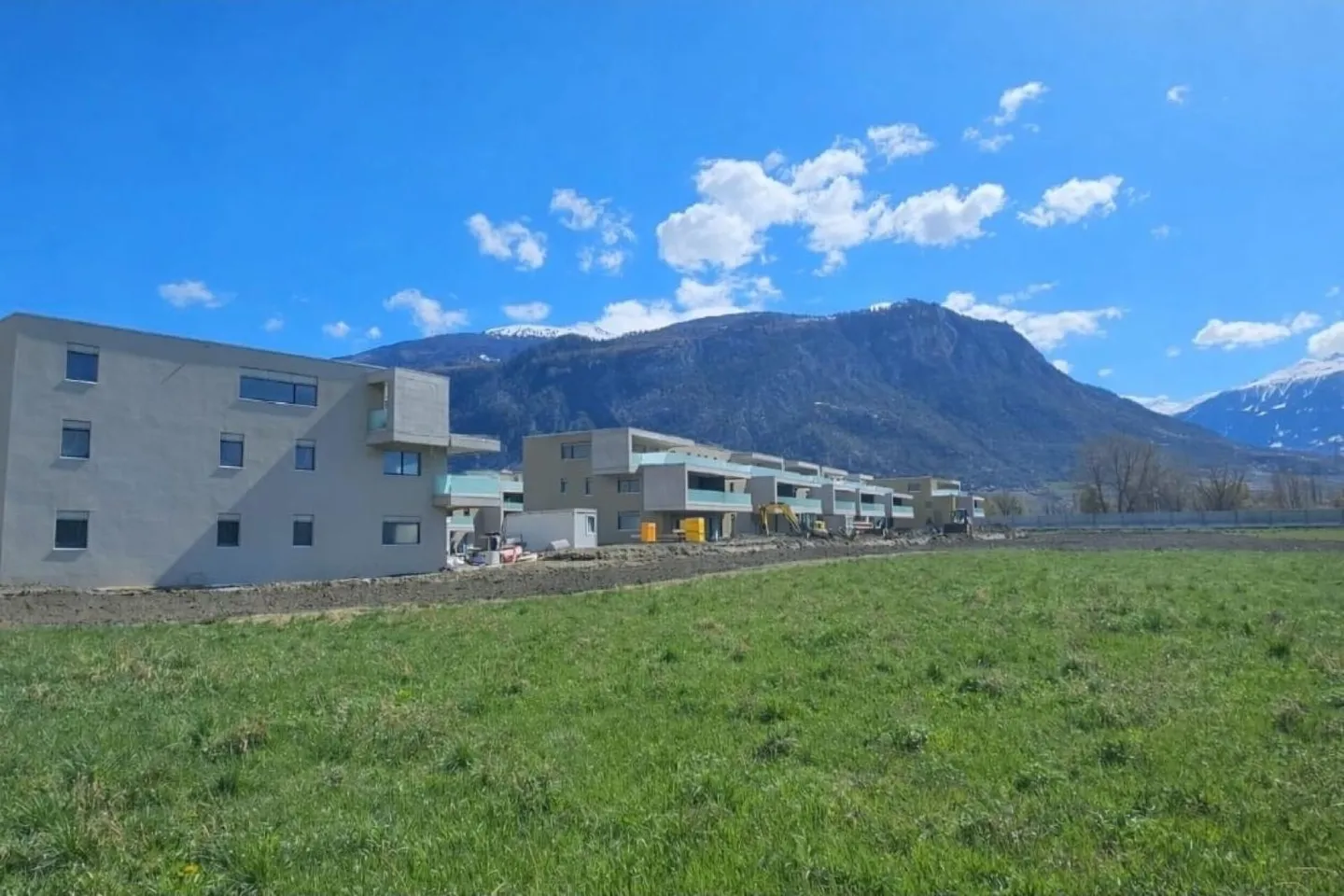 Appartement moderne à Sion - Photo 1 sur 8